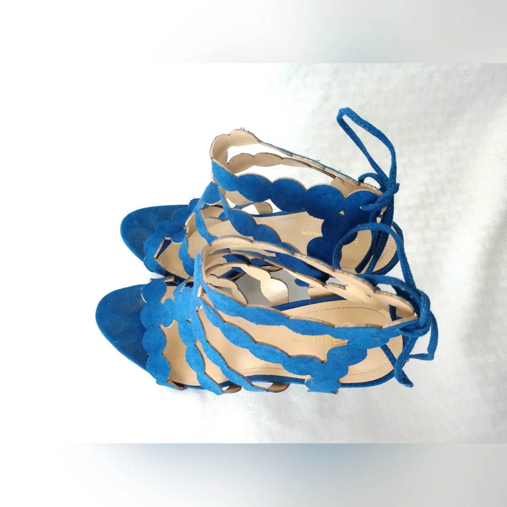 BCBGeneration Heels Shoes CHIKO Blue Suede Strappy Gladiator Size 7.5 M - Picture 9 of 10